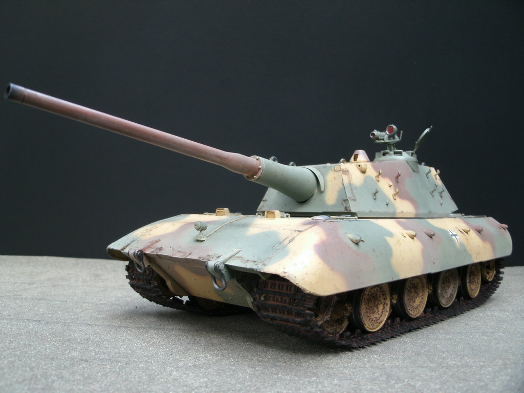 Carro Armato P40 And German E100 Super Heavy Tank Finescale Modeler